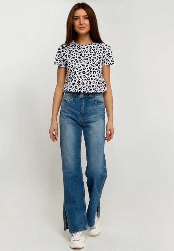 Футболка Апрель