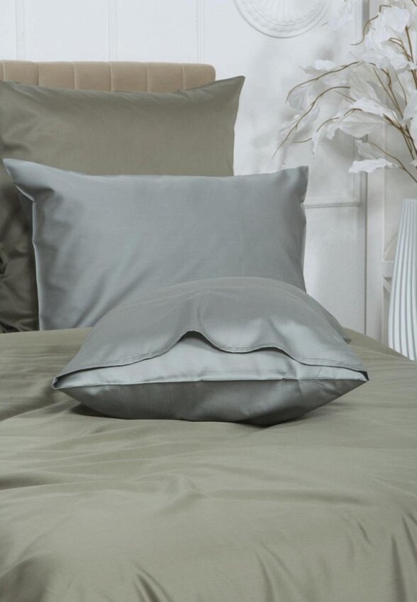 Постельное белье 1,5-спальное Mona Liza