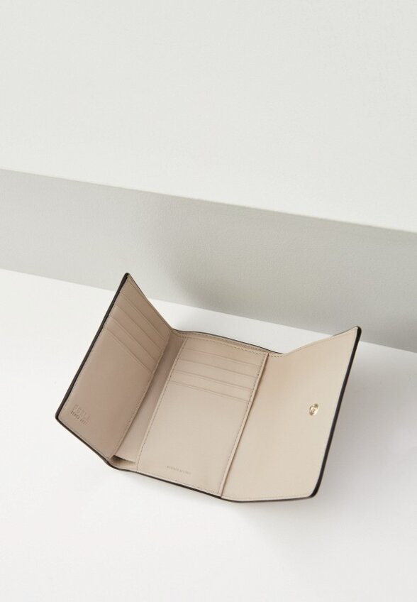 Кошелек Furla