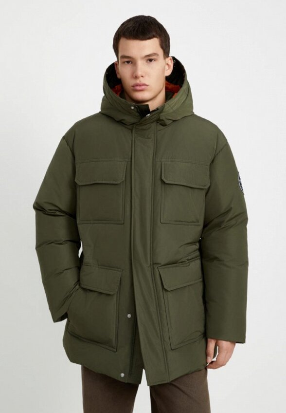 Пуховик Finn Flare