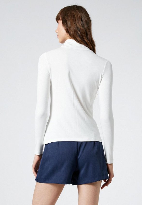 Водолазка Koton