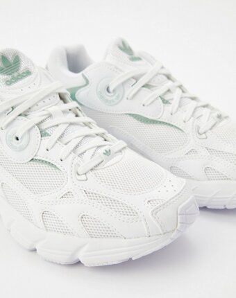 Кроссовки adidas Originals женщинам