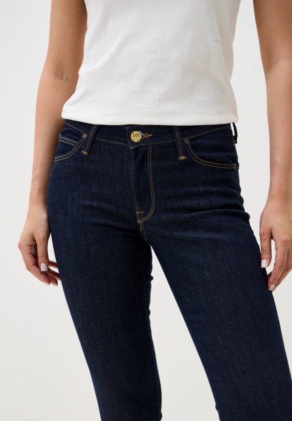 Джинсы Lee