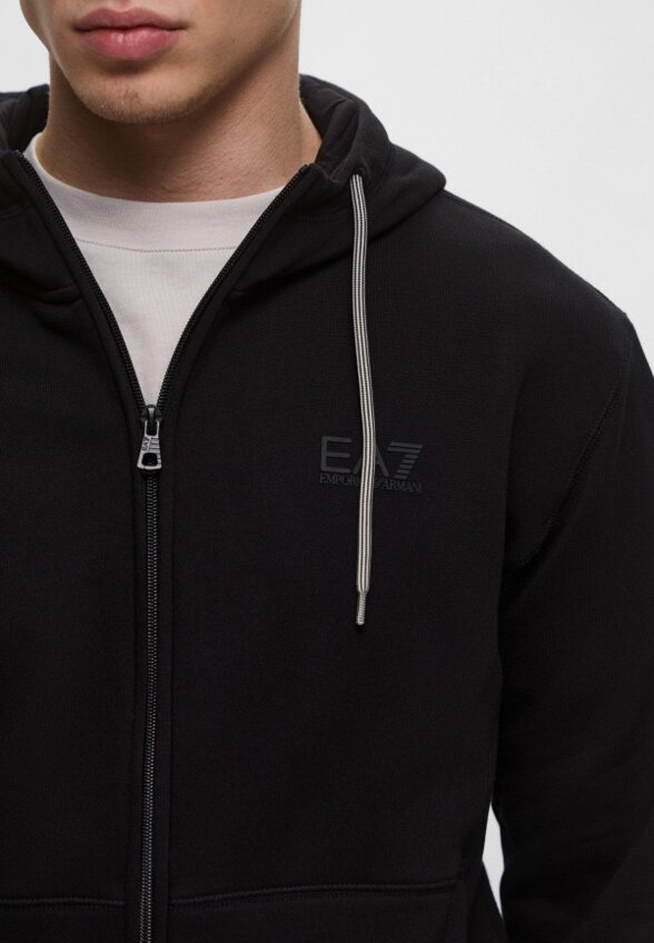 Костюм спортивный EA7