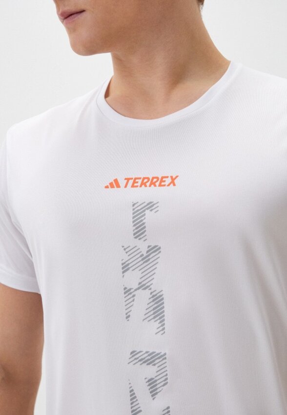 Футболка спортивная adidas