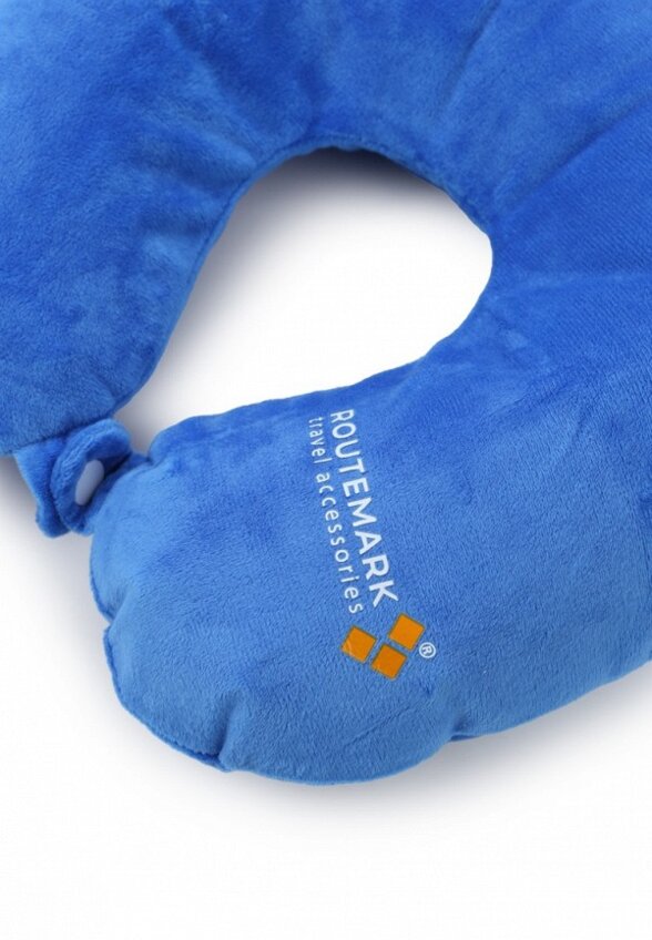 Подушка дорожная Routemark