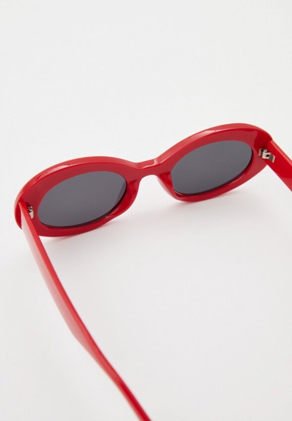 Очки солнцезащитные Zarina