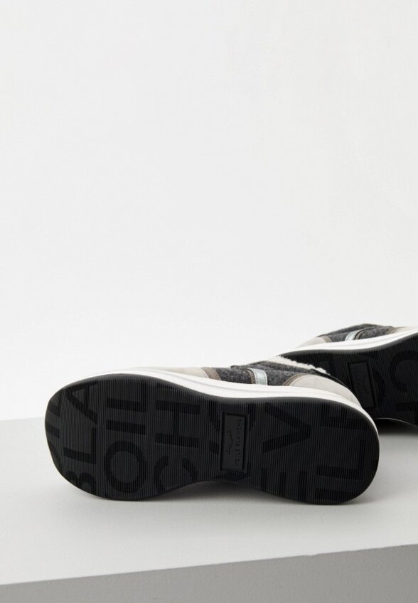 Кроссовки Voile Blanche