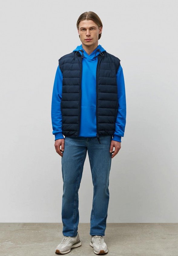 Жилет утепленный Baon