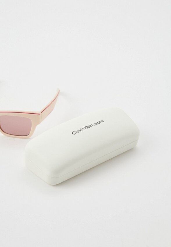 Очки солнцезащитные Calvin Klein Jeans
