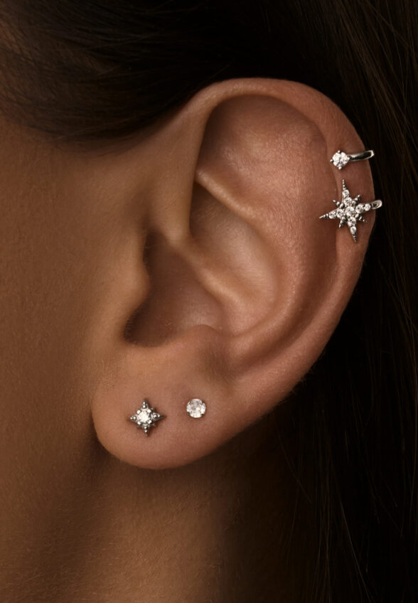 Серебряные серьги гвоздики с фианитом 3 мм MIESTILO MIE