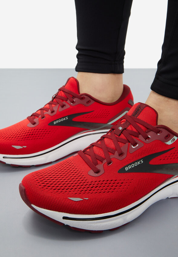 Кроссовки мужские Brooks Ghost 15, Красный