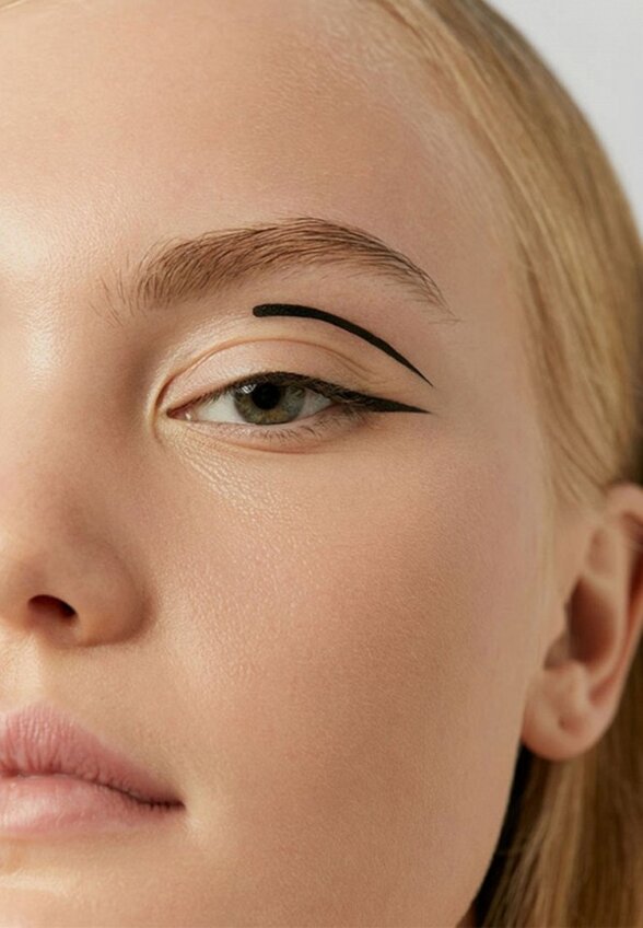 Подводка-маркер для глаз Arive Makeup