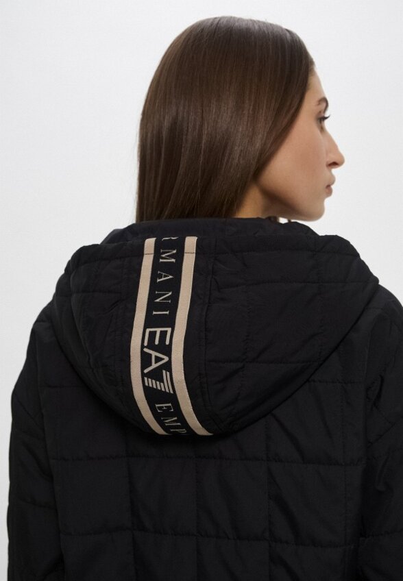 Куртка утепленная EA7