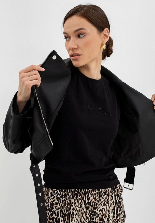 Футболка Savage