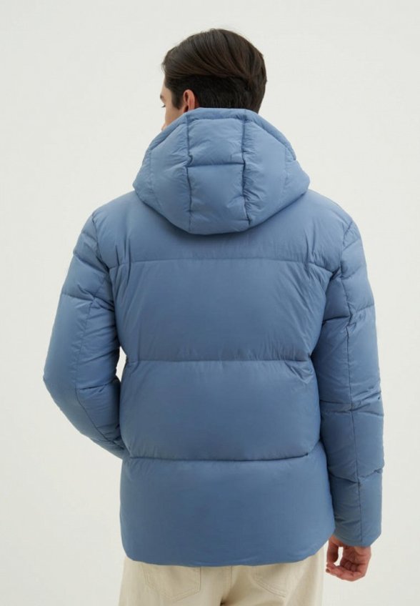 Пуховик Finn Flare