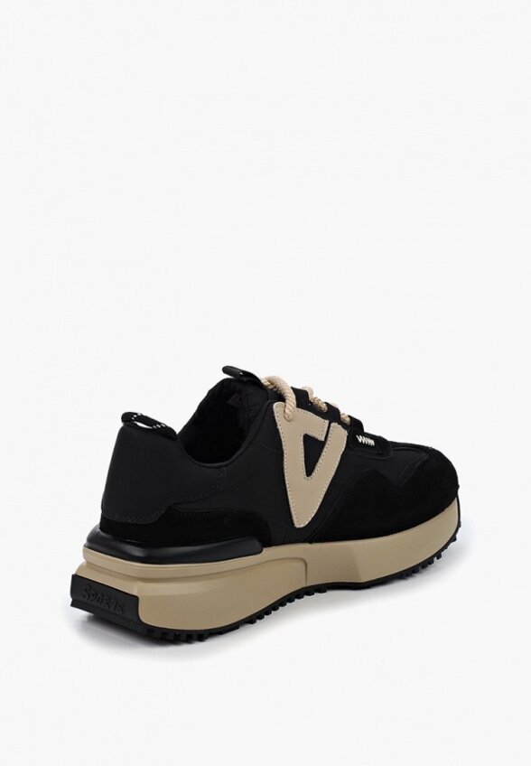 Кроссовки Escan