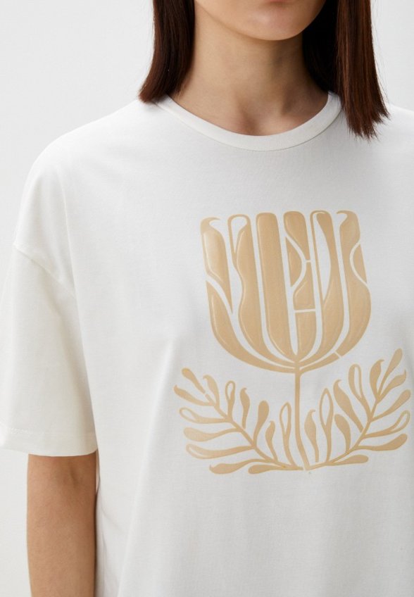 Футболка Zarina