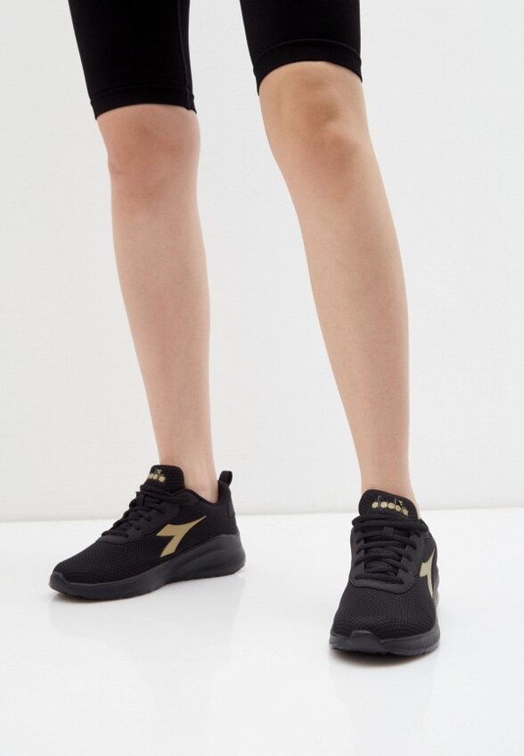 Кроссовки Diadora