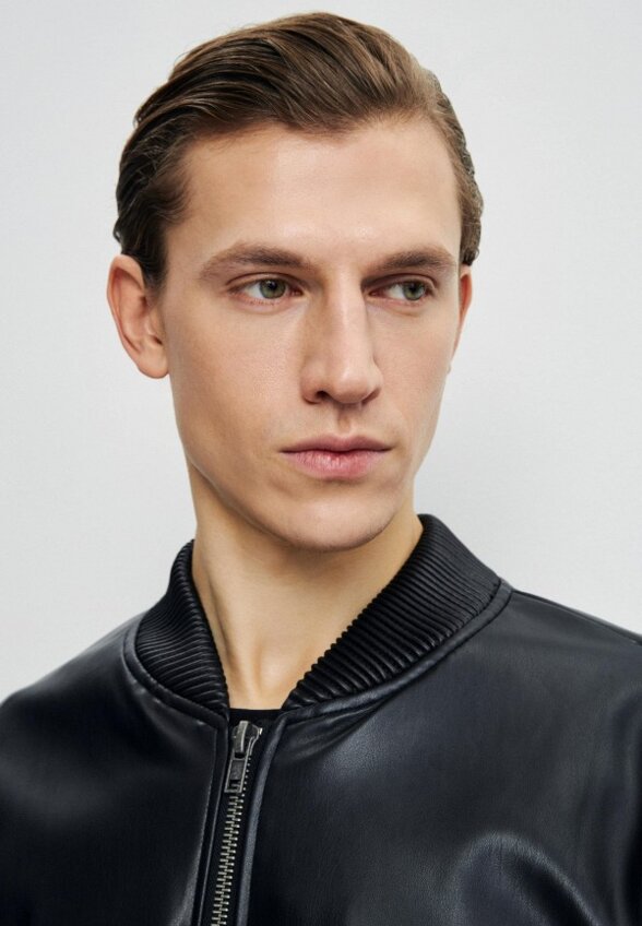 Куртка кожаная Zrn Man