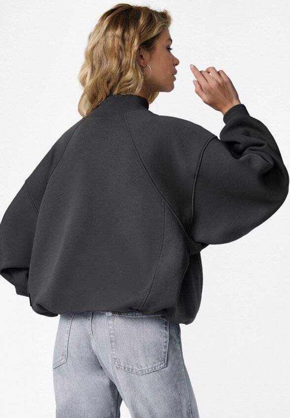 Свитшот Neverlate