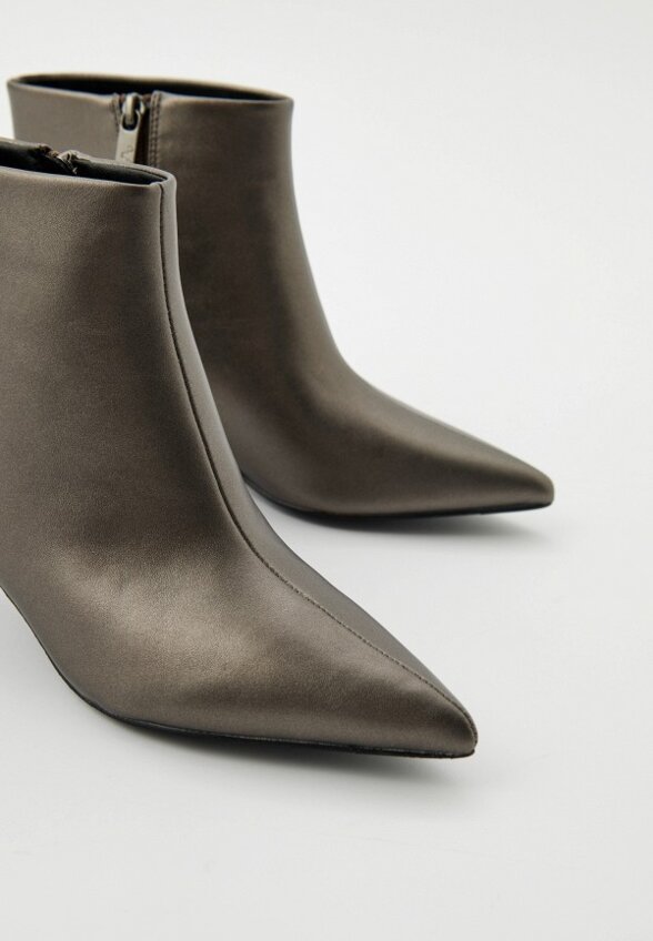 Ботильоны Nume