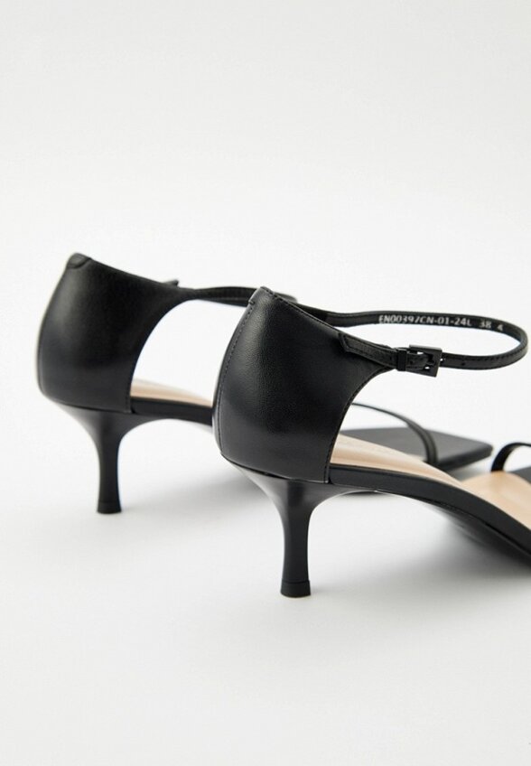 Босоножки Ekonika