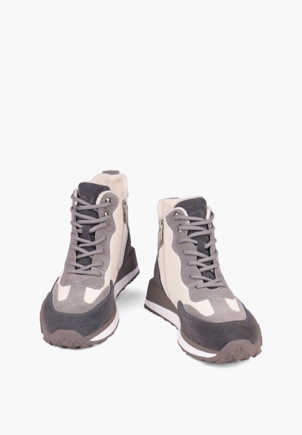 Кроссовки Pulse