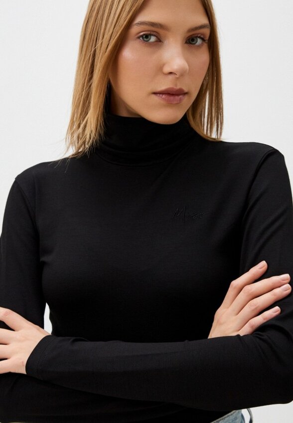 Водолазка Mass.Corporation