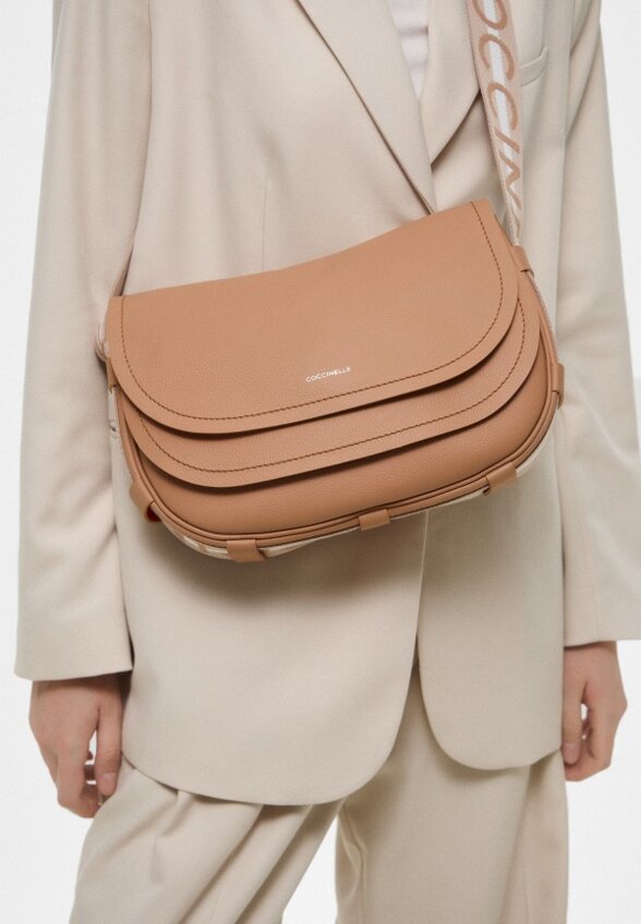 Сумка Coccinelle