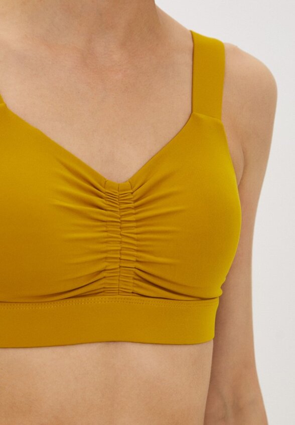 Топ спортивный Nativos