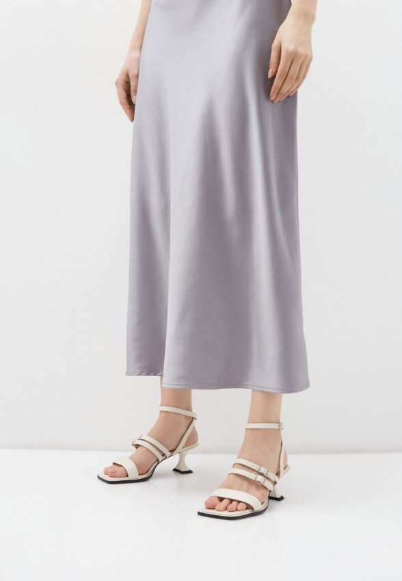 Босоножки Basconi