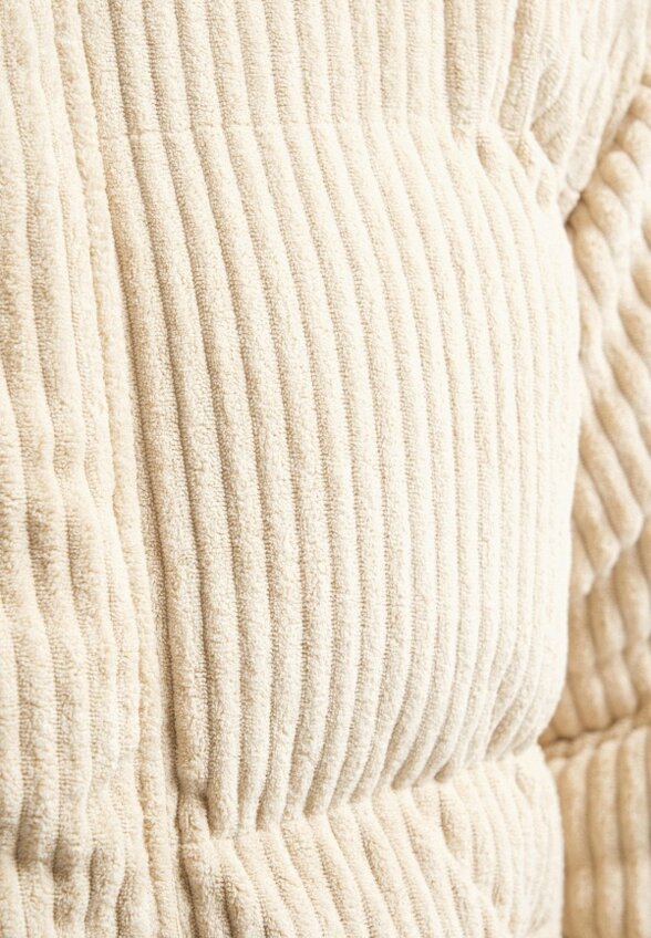 Пуховик Твое