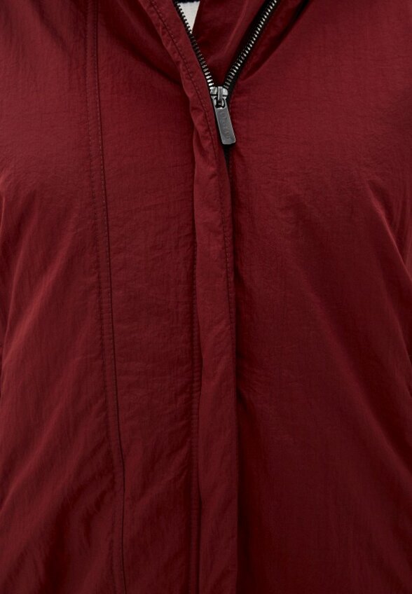 Пуховик Maritta