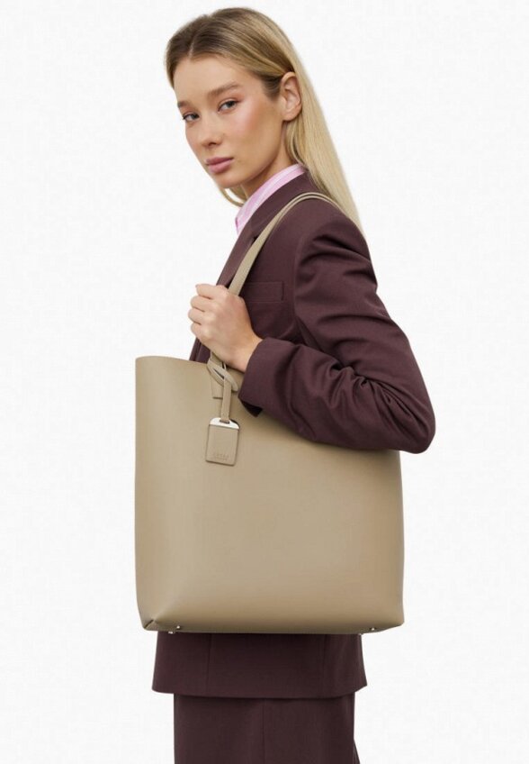 Сумка и брелок Lucca