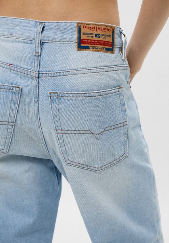 Джинсы Diesel