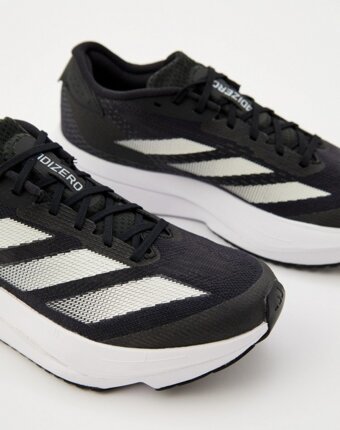 Кроссовки adidas женщинам