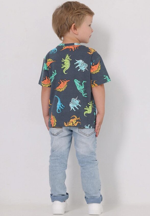 Футболка Апрель