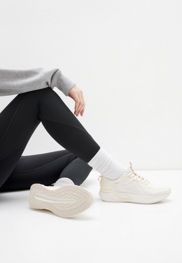 Кроссовки Strobbs