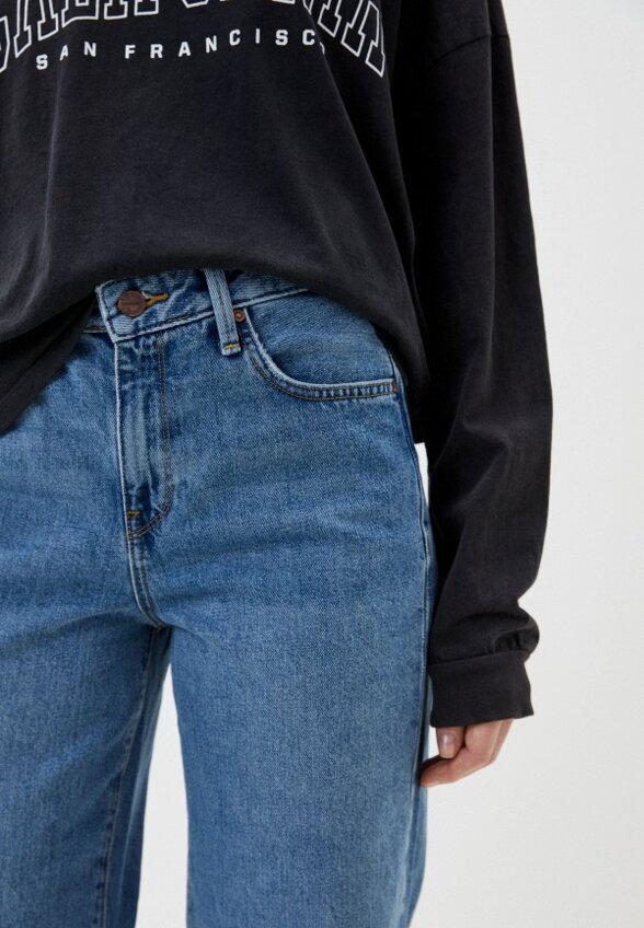 Джинсы Colin's