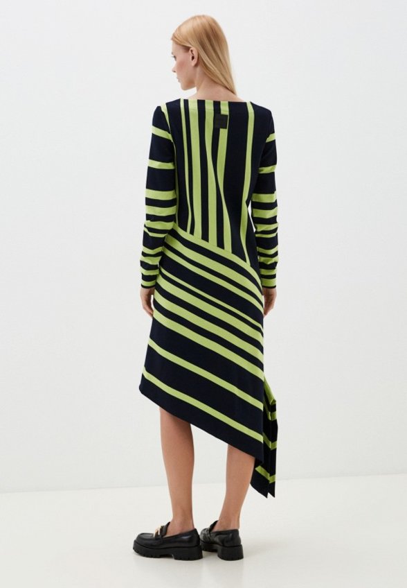 Платье Helmidge