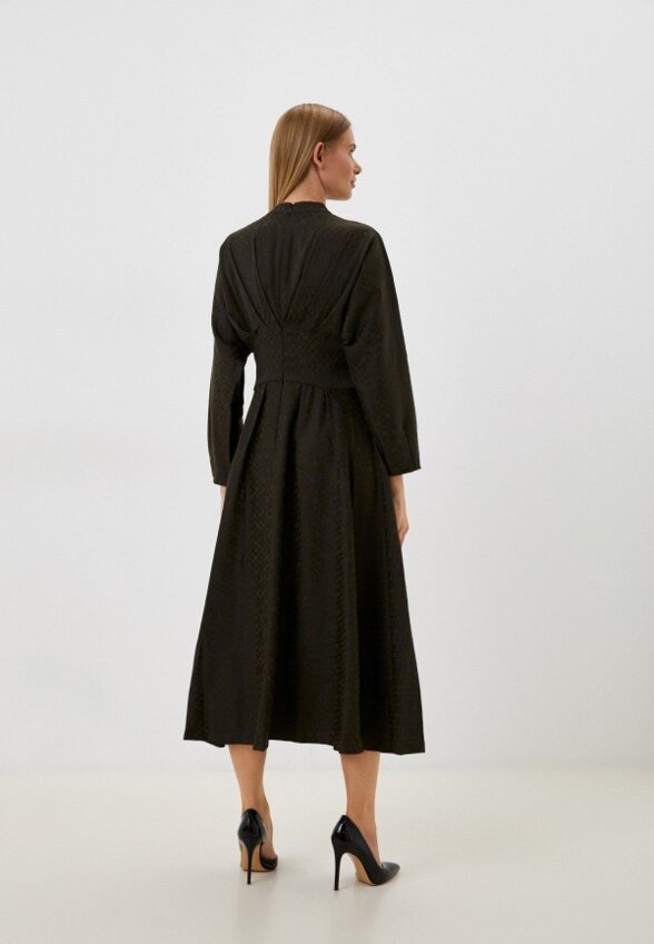 Платье MadaM T