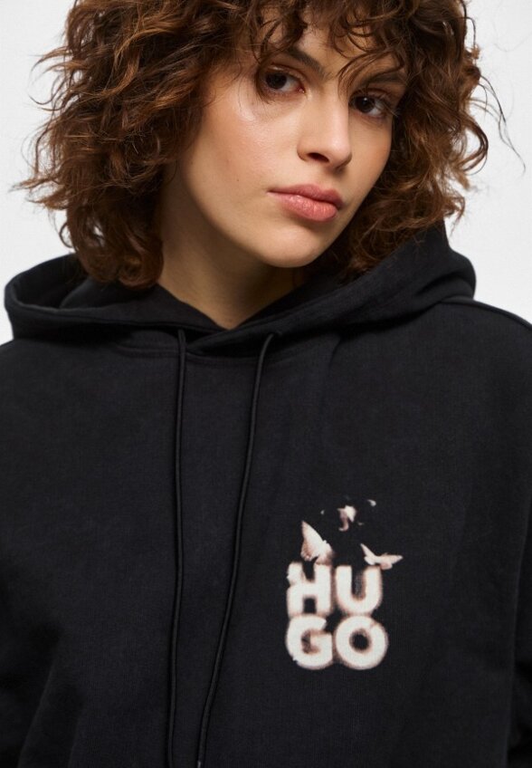 Худи Hugo