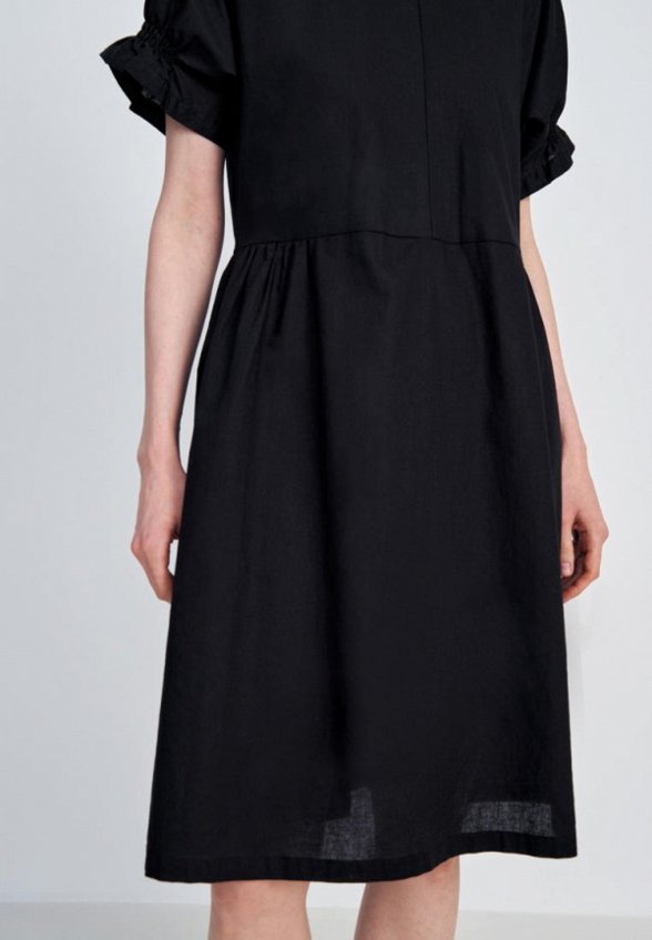 Платье Finn Flare