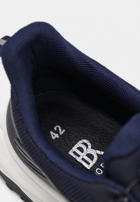 Кроссовки Bruno Renzoni