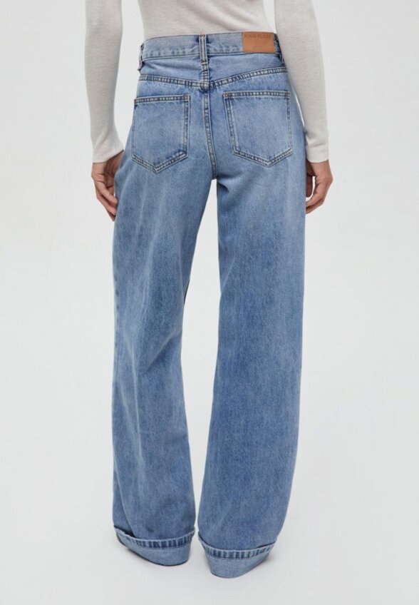 Джинсы Finn Flare