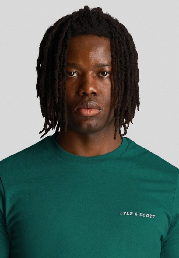 Футболка Lyle & Scott