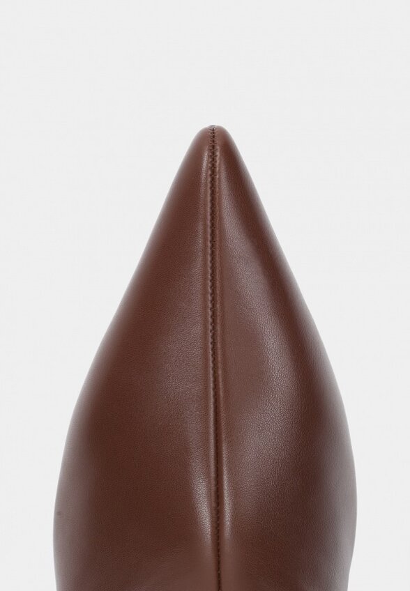 Полусапоги Vivian Royal