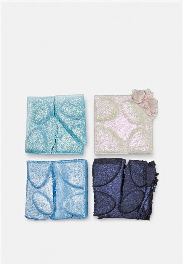 Палетка теней для век Arive Makeup