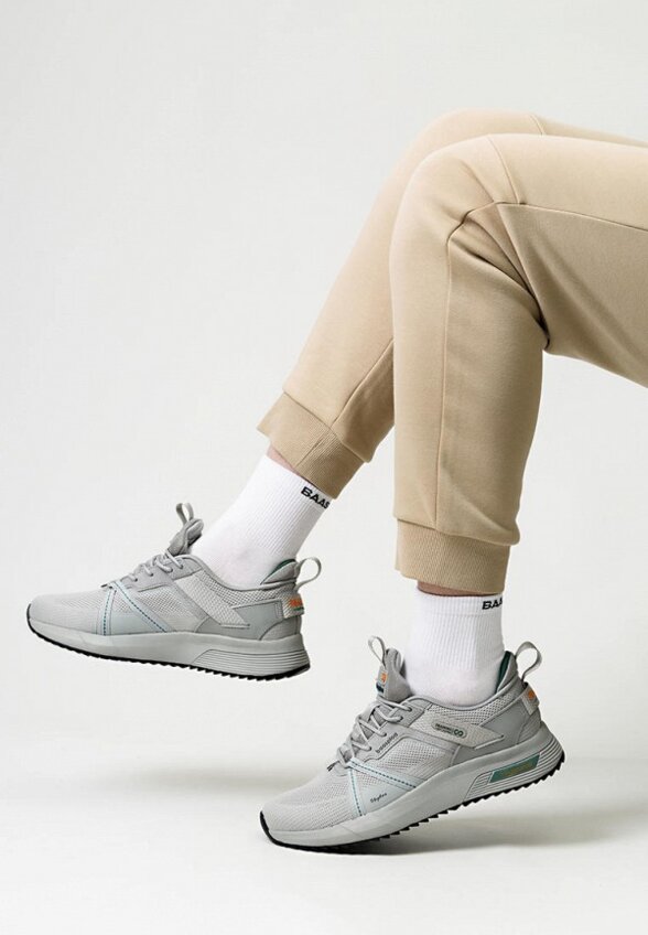 Кроссовки Baasploa